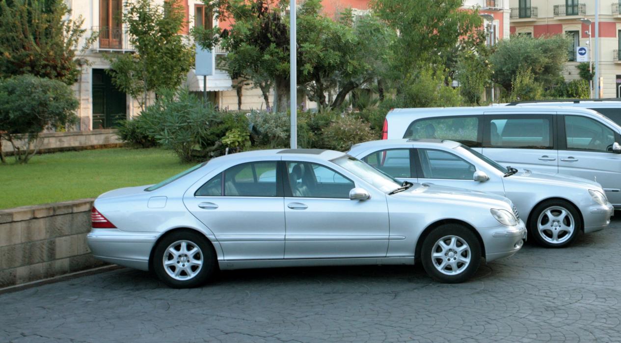 Mercedes Sedan